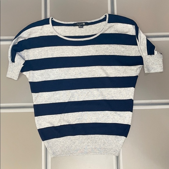 Short Sleeve Striped Sweater - Picture 2 of 9